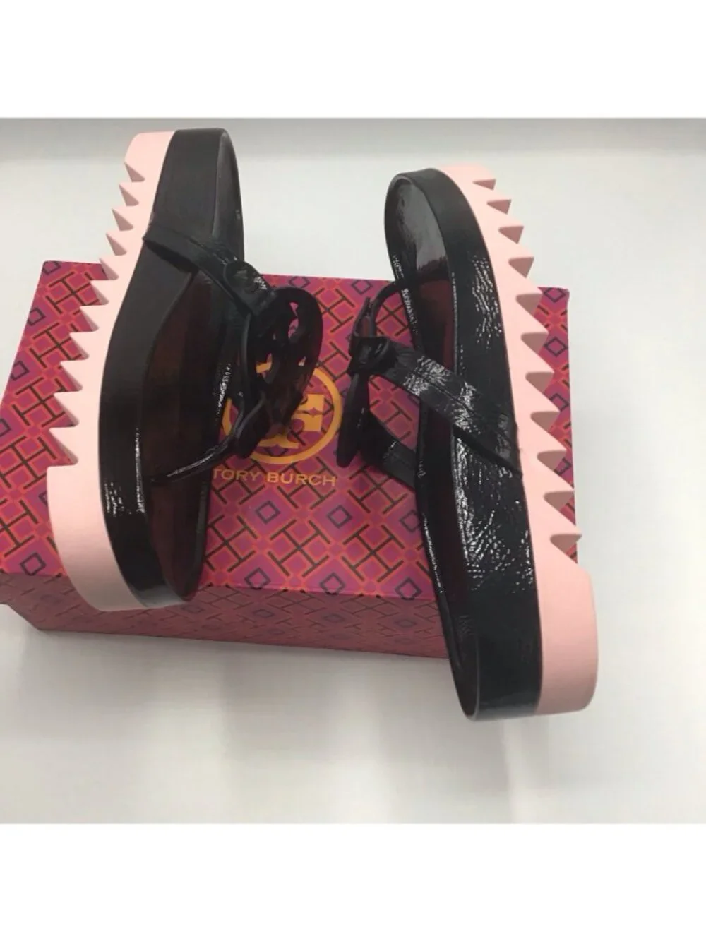 Tory Burch Miller Cloud Lug Black Pink Patent Leather Petunia Sandals Sz 8